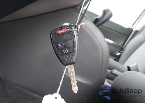 2013 Jeep Patriot Latitude z USA, uszkodzony, nr VIN 1C4NJRFBXDD248058